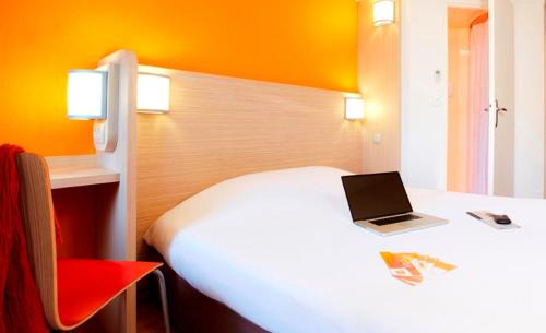 Mondeville Hotel | Premiere Classe Caen Est - Mondeville