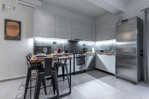 Spata-Artemida Apartment | Premium 2BR 2Bath Apartment, Airport, Expo and Leisure