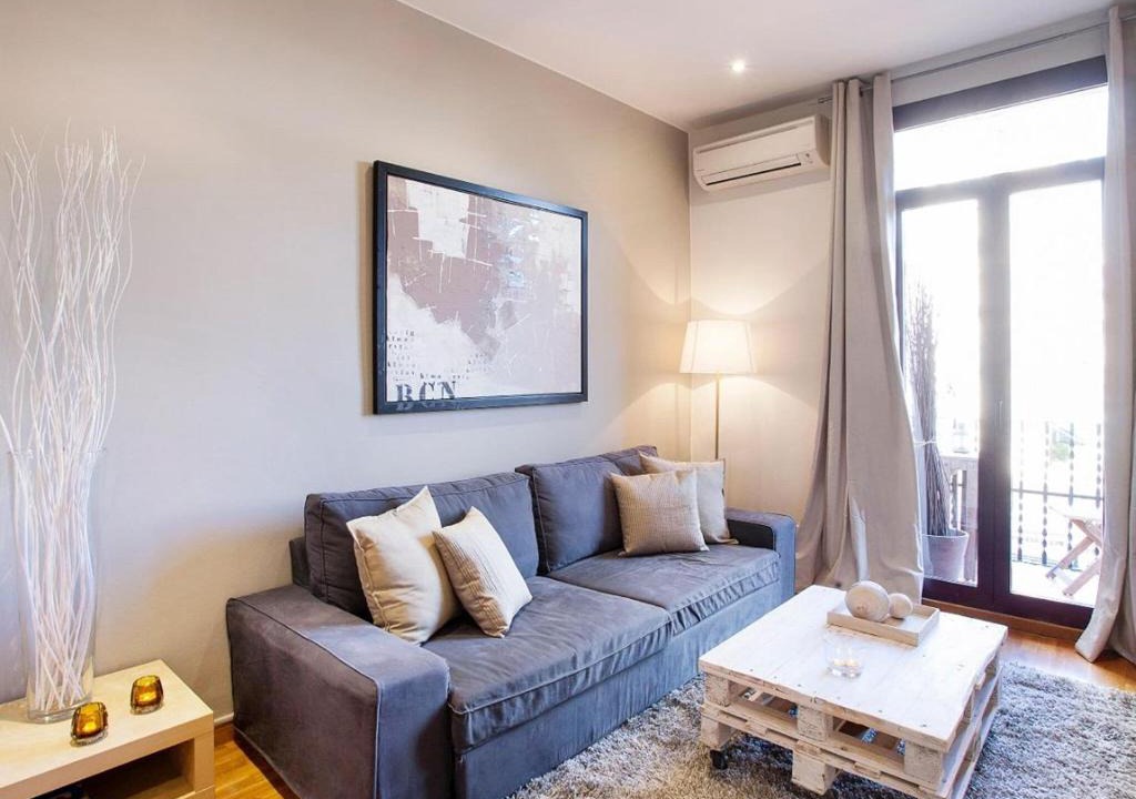 Sant Antoni Apartment | Premium apartment in Barcelona
