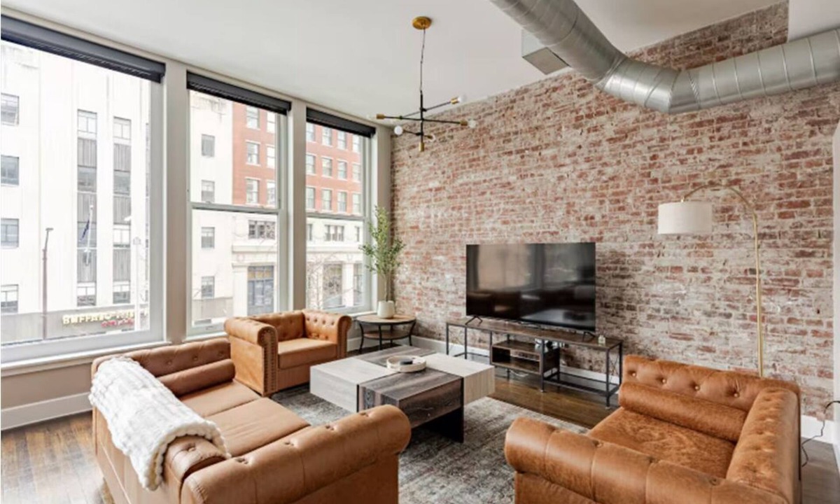 Wholesale District Apartment | Premium Downtown Indy 1BR Walk to Dining Nightlife and Sports