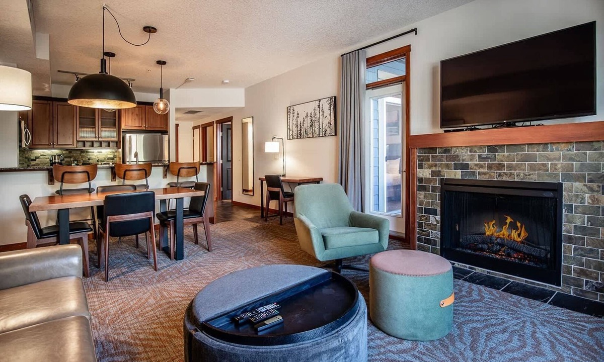 Canmore Condo | Premium King suite with views and pool