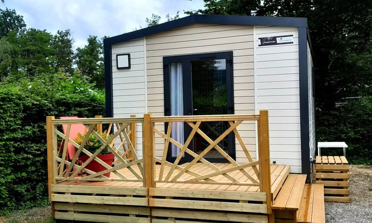 Culoz House | Premium Studio Mobile Home: 1 Bedroom, Sleeps 2