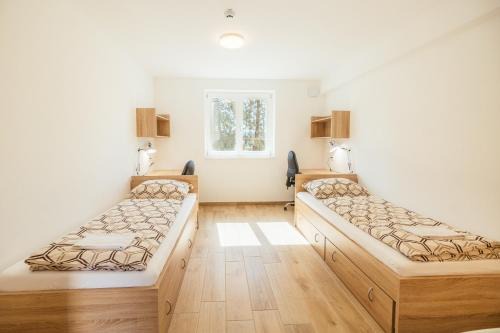 Koper Hostel | Prenočišča Prisoje