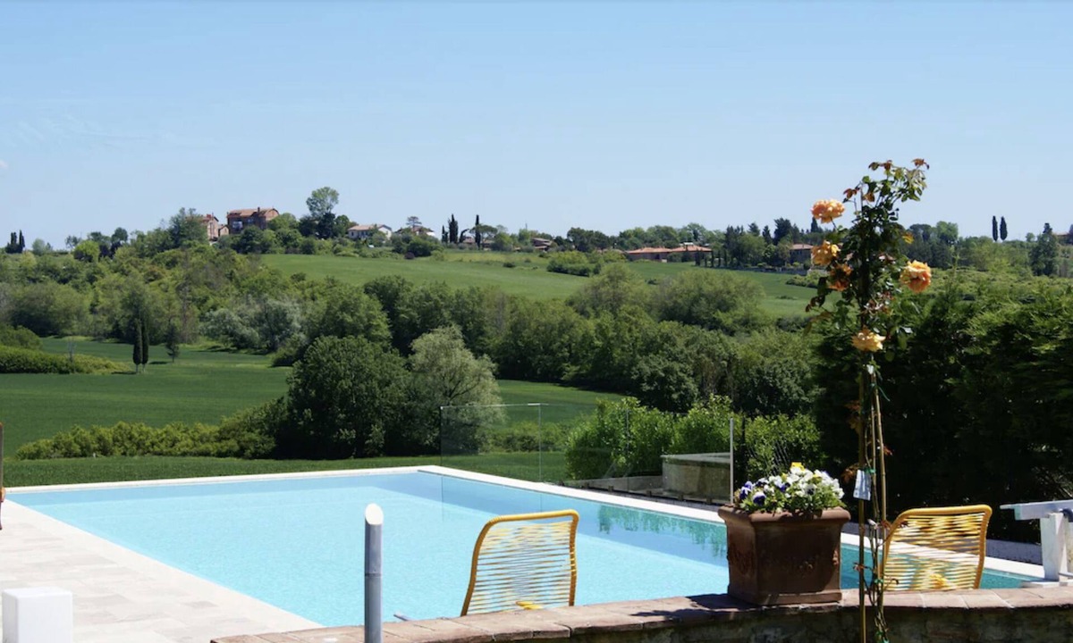 Sovicille Apartment | Prestigious apartment infinity pool breathtaking view wifi and air conditioning
