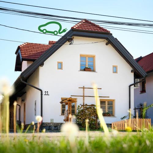 Zerovnica House | Pri Štefacovih - Authentic house