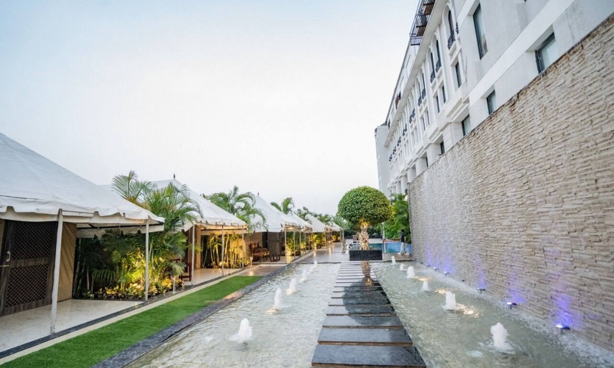 Bicholi Mardana Hotel | Pride Hotel & Convention Centre Indore