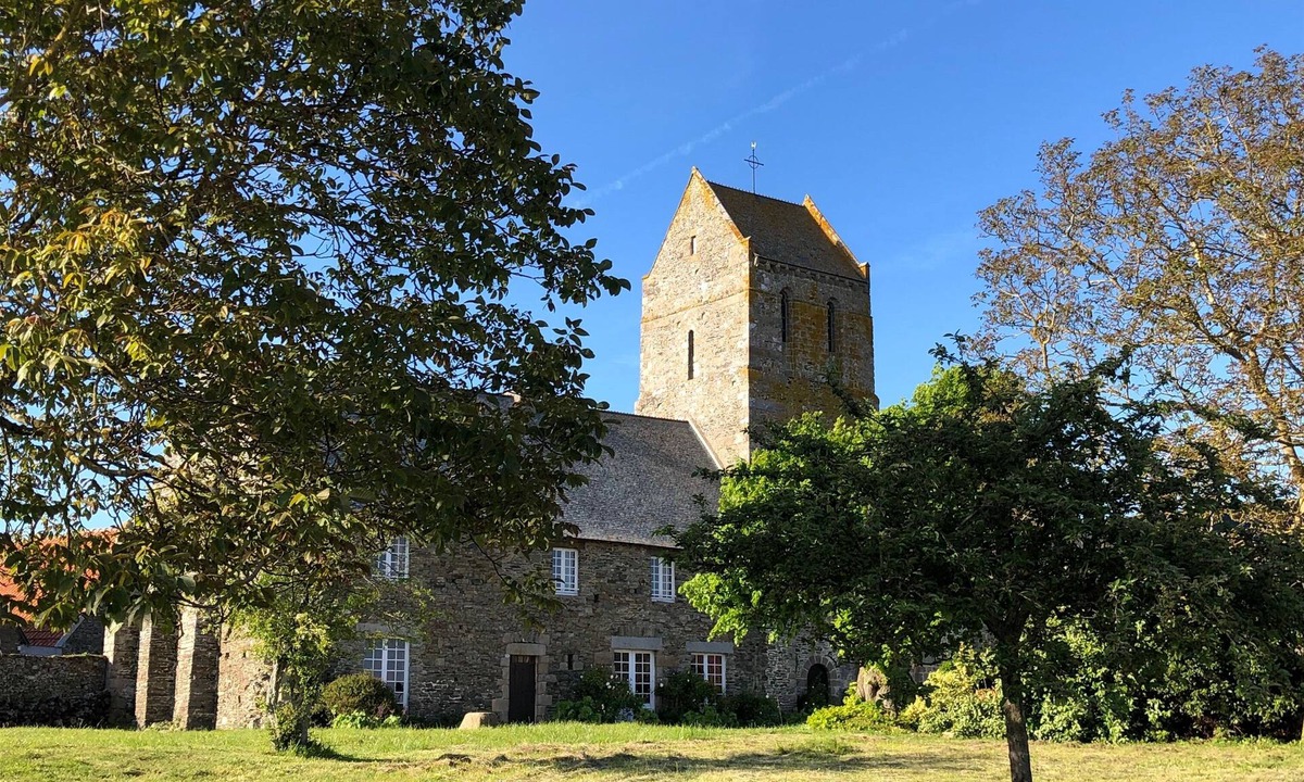 Vains House | PRIEURÉ SAINT LÉONARD Bay of Mont Saint Michel