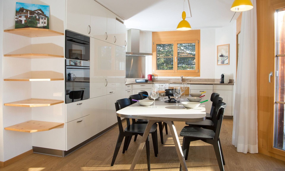 Lenzerheide Apartment | Prime location: Apartment 300 meters to the lift