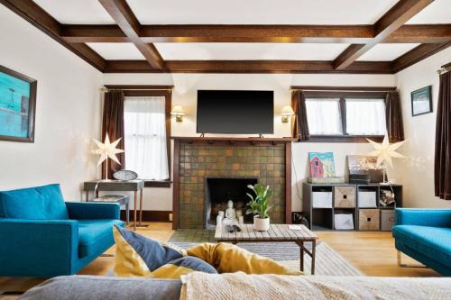 South Perry District House | Prime Perry Pad Pets Patio Peloton—All Here