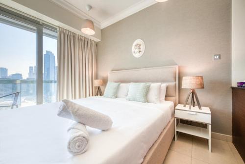Downtown Dubai Apartment | Prime Retreats - Downtown Dubai