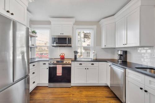 West Hartford House | Prime West Hartford Center: Timeless Charm