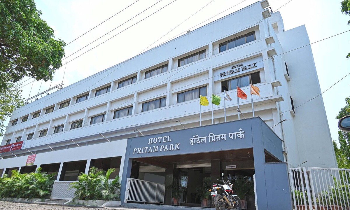 Jalgaon Hotel | Pritam Park Hotel