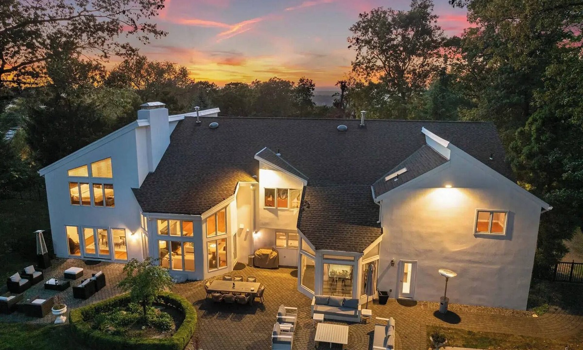 Cresskill House | Private 1-Acre 6BR Luxury Estate - Major international sporting event 20min to MetLife Stadium & NYC