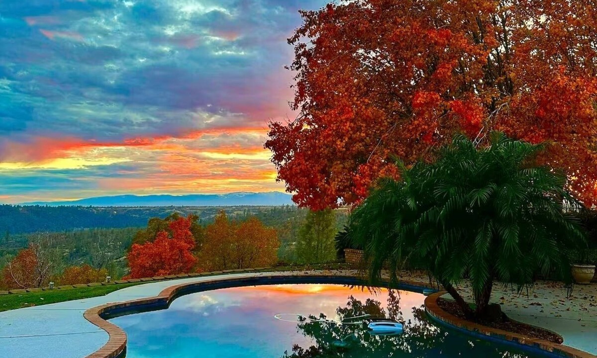 Redding House | Private 11-Acre Getaway in Redding w/Pool, Hot Tub & Panoramic Shasta Views