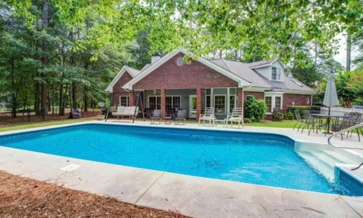 Lithonia House | Private 3-Acre Sanctuary-Saltwater Pool Reopens May 1-FIFA Ready-Downtown 22 min