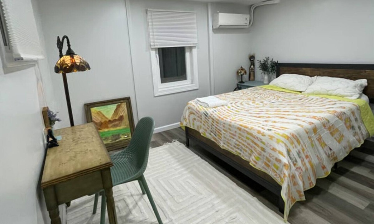 Oxon Hill Apartment | Private 3beds 1 bath basement apt