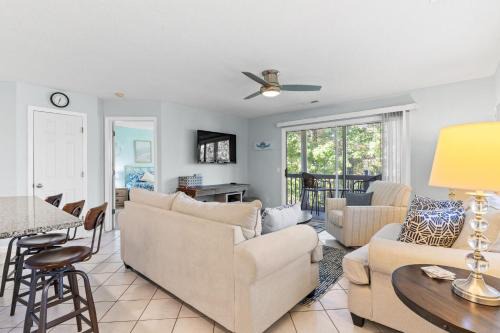 St. James House | Private Balcony! Short Drive to Beach, Pool Access