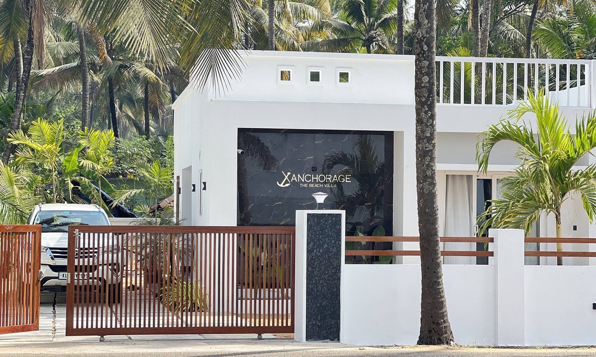 Chavakkad Villa | Private Beach Front Villa