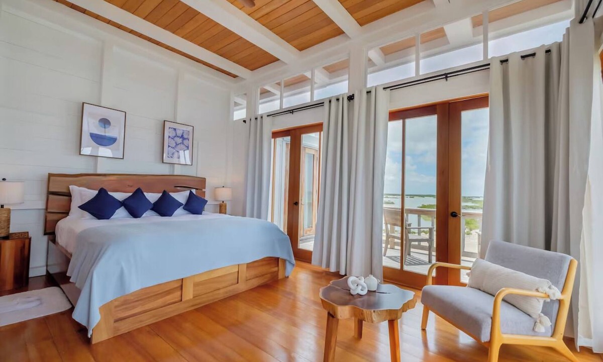 San Pedro Hotel | Private Beachfront Villa with Pool & Free Shuttle for Snorkeling Enthusiasts!