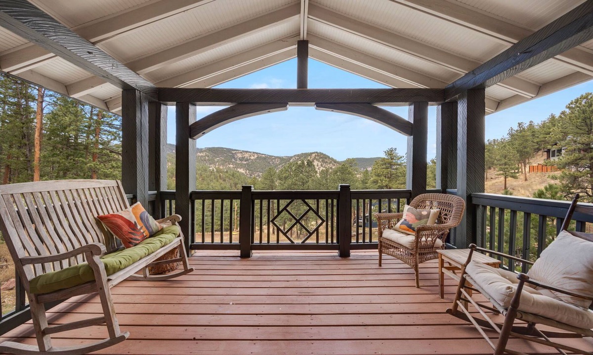 Boulder House | Private Boulder Retreat, Serene & 10 Min to Pearl and CU