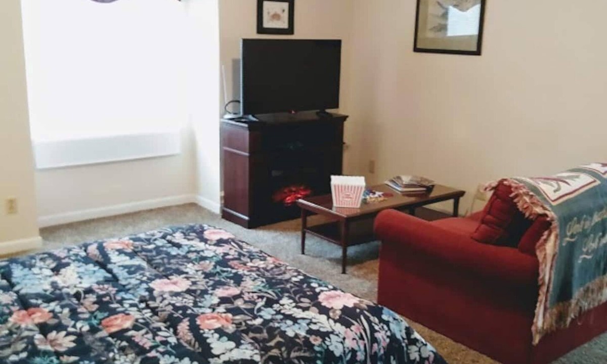 Mobile Apartment | Private Charming Small Apartment