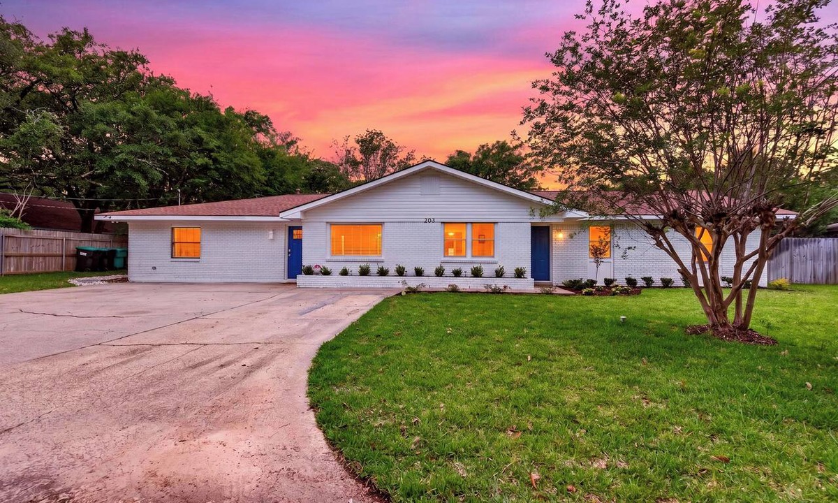 Pass Christian Apartment | Private Coastal Retreat w/Pool, Sleeps 12