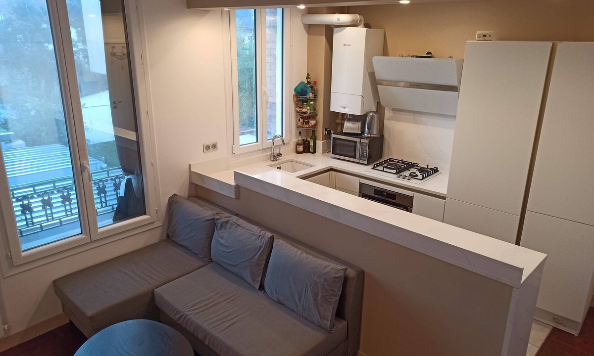 Champigny-sur-Marne Apartment | Private comfort, tranquility, and a vacation getaway.