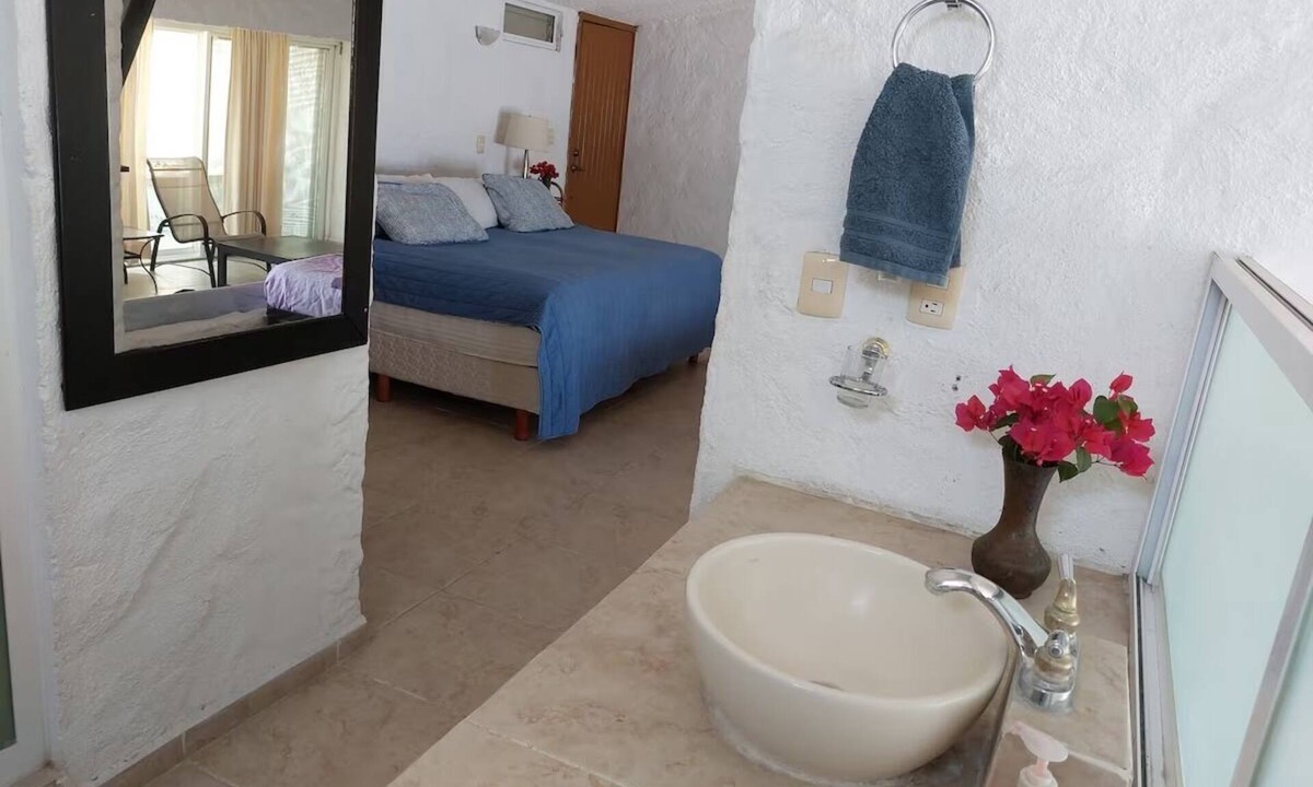 Tequesquitengo House | Private European Chalet - Pool - Lake - Volcanoes View - 15 People