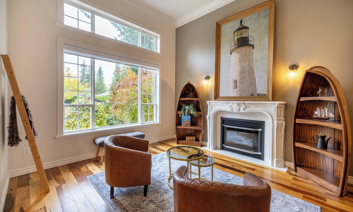 Walnut Grove House | Private, high-end family friendly home with room to relax! Comfortably sleep 8.