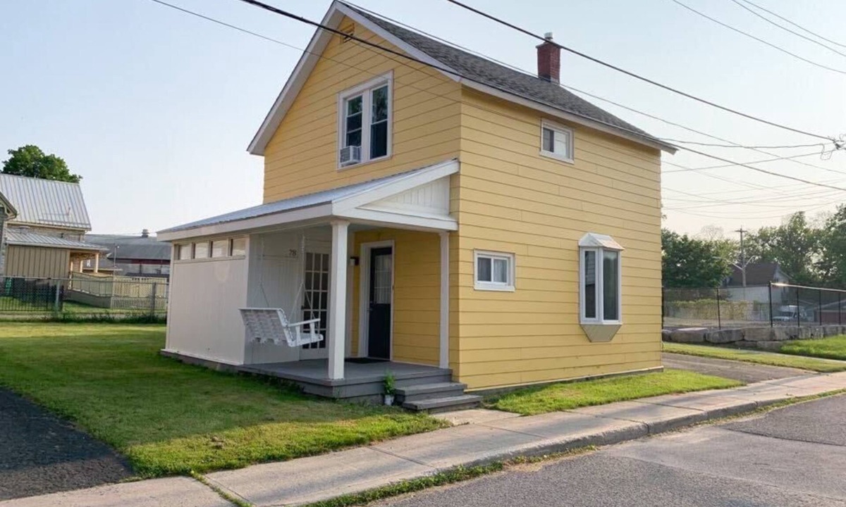 Almonte House | Private home in Almonte