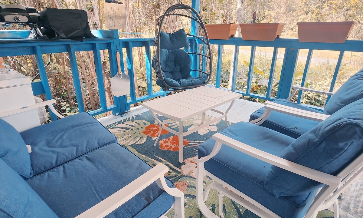 Glenwood House | Private Home near Volcano Park on Paved Road