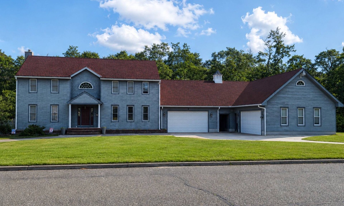 Ocean View House | Private Home with Pool Near Ocean City & Sea Isle Near Golf Courses & More