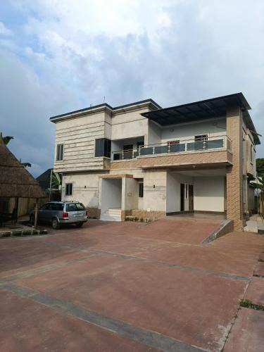 Uyo House | Private home with short lets