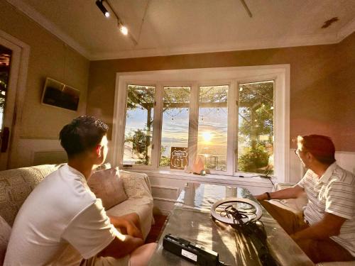 Oama Villa | Private House ROUTE61