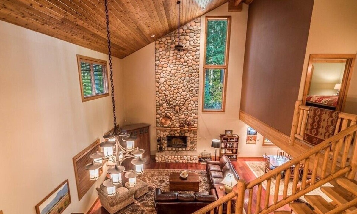 Enumclaw Cabin | Private Luxury Mountain Retreat - Elevated, Refined, Exclusive