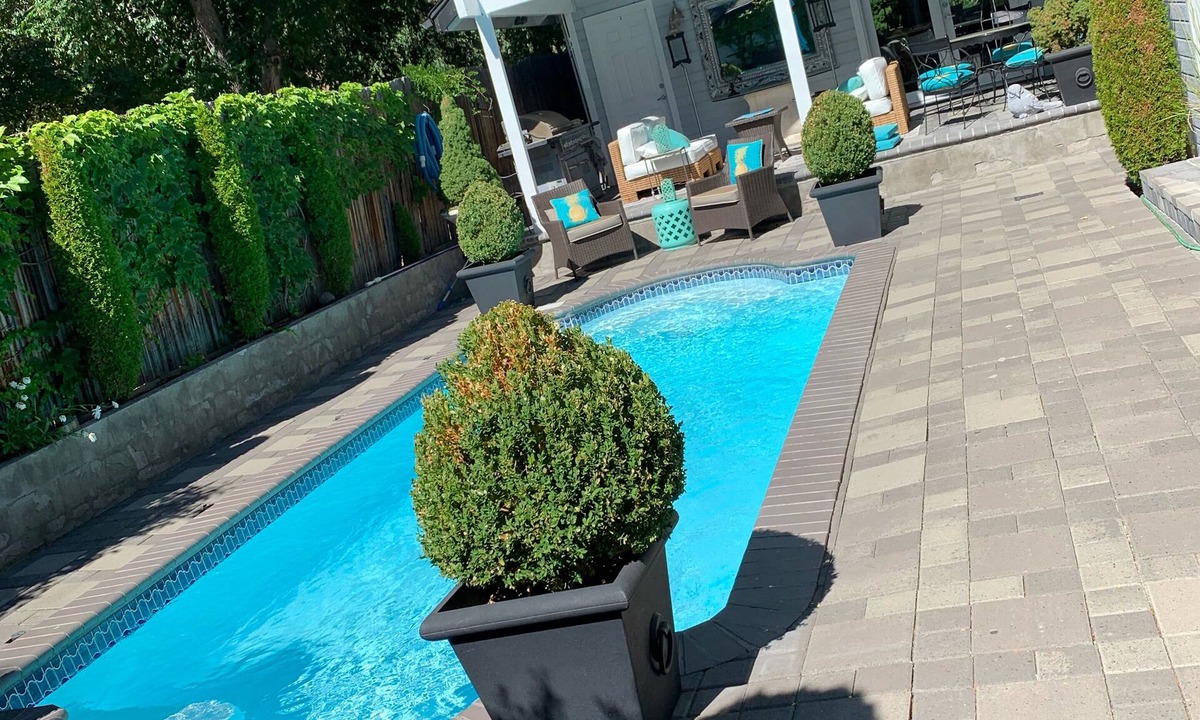 Old Southwest Apartment | Private Luxury Oasis Cottage, Heated Salt Water Pool and Spa