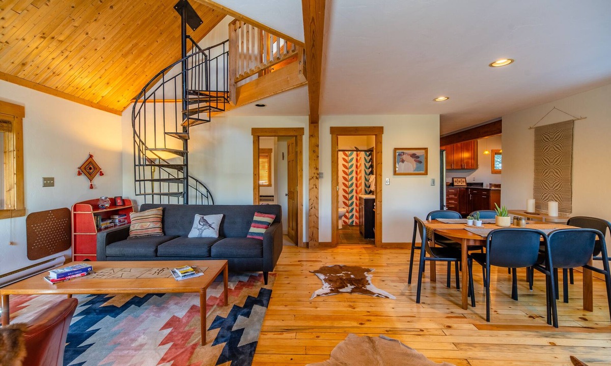 Alma Cabin | Private Mountainside Perch with Hot Tub/Pet Friendly/Retro Chic - Alpine Haus