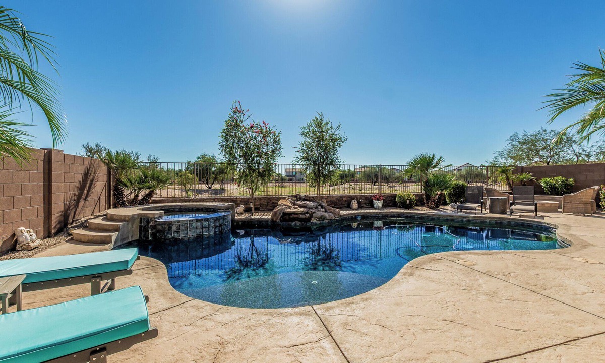 Circle Cross Ranch House | Private Oasis! Heated Pool + Spa + All the Comforts of Home