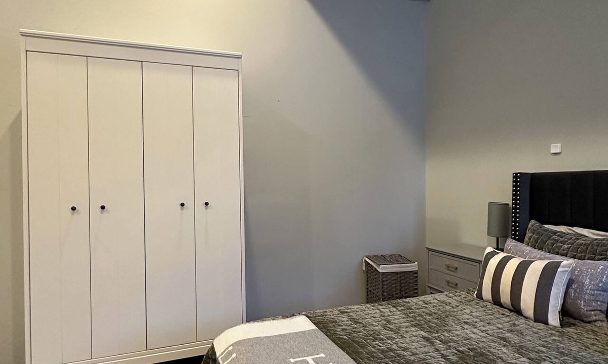 Scranton Apartment | Private open floor plan studio apartment