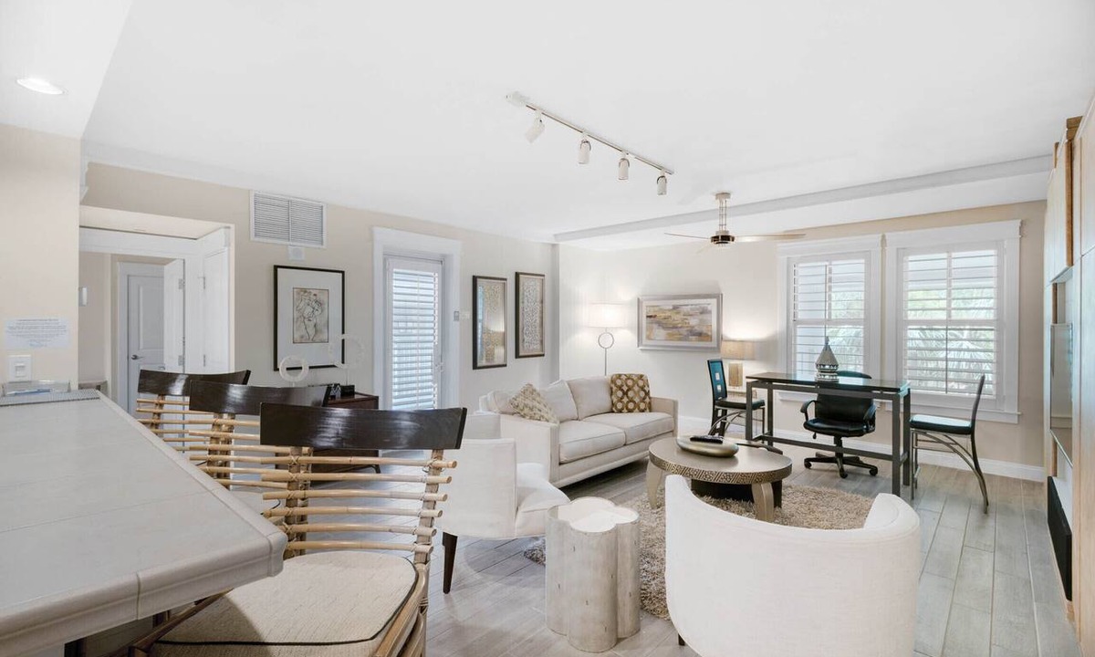 Baytowne Wharf Condo | ☀️Private Oversized Balcony-Resort Views-1BR Grand Sandestin 2226☀️