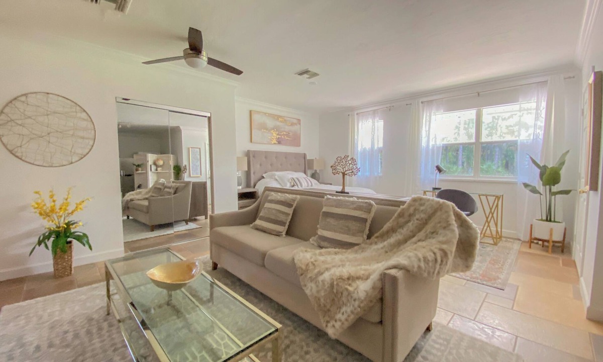 Golden Gate Apartment | Private Paradise - Large, Peaceful Studio w Patio