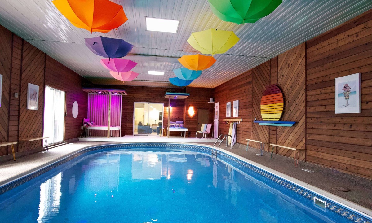 Northeast Edmonton House | Private Pool, 2 king Bed, Family Friendly