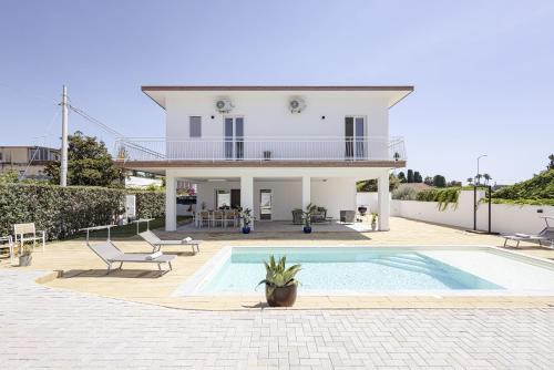 Fontane Bianche Villa | Private Pool 4 En Suite Rooms 250m Beach Fontane Bianche