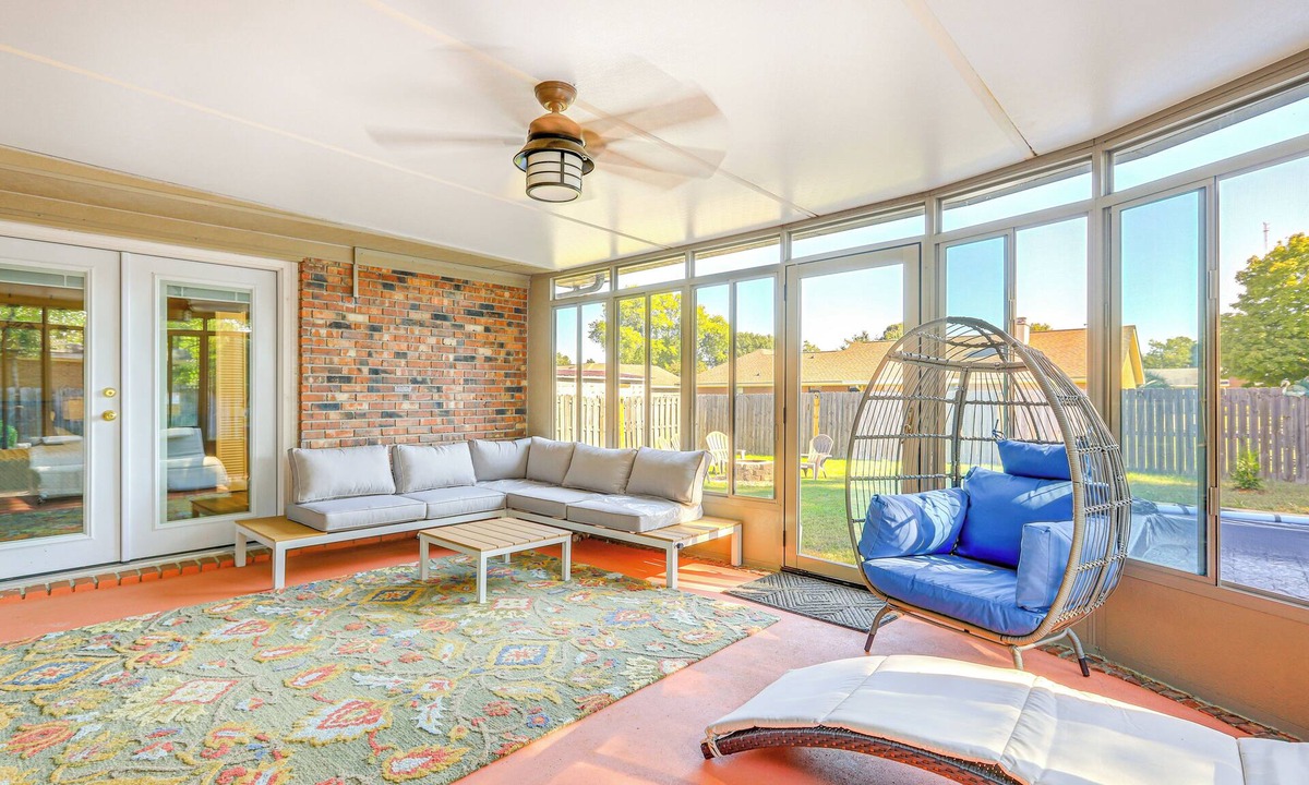 Warner Robins House | Private Pool & Fenced Yard: Home in Warner Robins!
