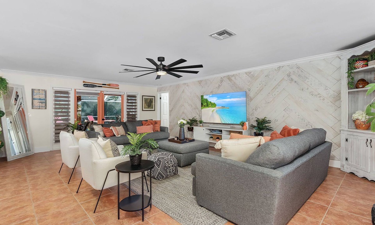 Coachman Glen House | Private Pool Home w/4 Bedrooms, Dog Friendly!