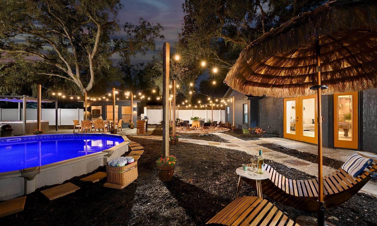 Limona Improvement Cottage | Private Pool & Hot Tubs: Luxe Brandon Oasis!