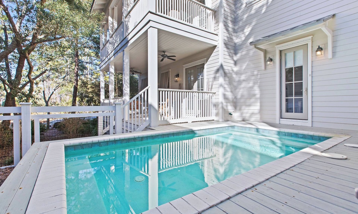 Cottage District House | Private Pool in WaterColor, LSV, 3 Min to Beach Club, next to Seaside