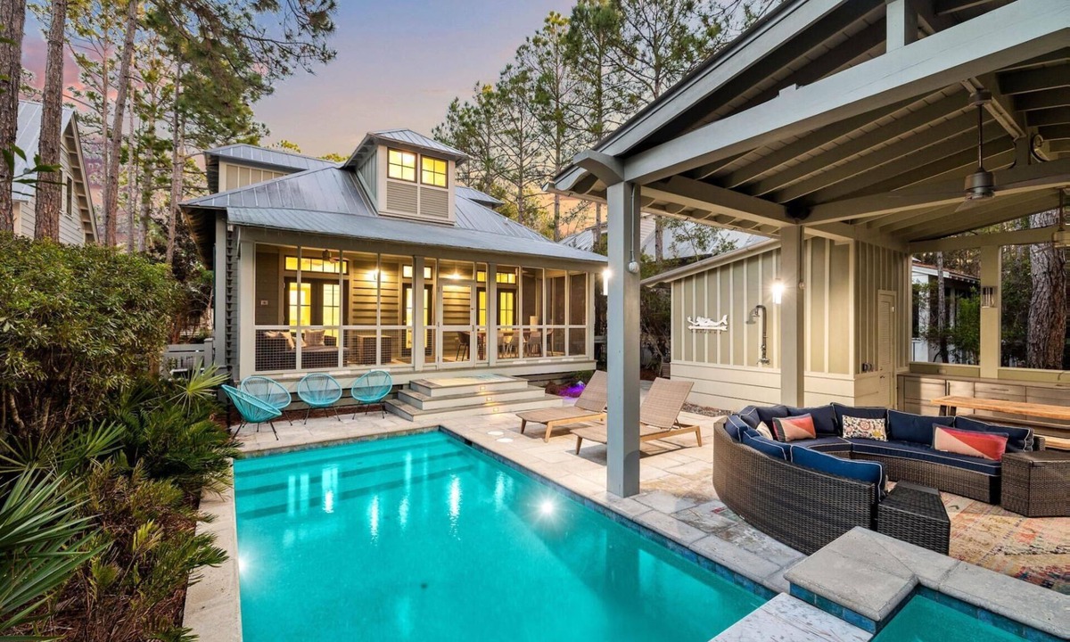 Forest District House | Private Pool! Sitting Spa! Community Amenities! 4 Bikes!
