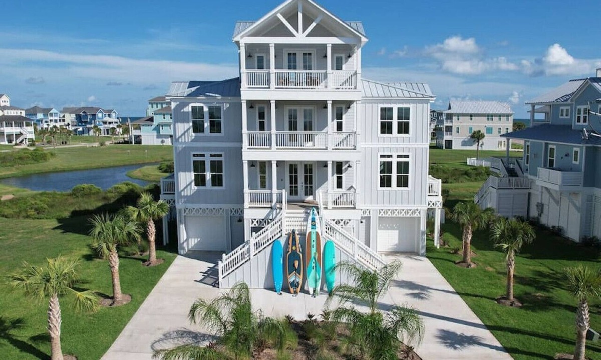 Red Fish Cove House | Private Pool - Spa - Game Room - Golf Cart - Beach