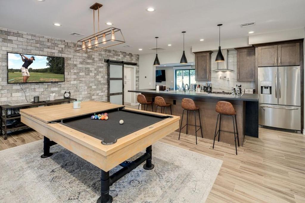 South Scottsdale House | Private Pool & Spa * Steps to Old Town * Sanatized